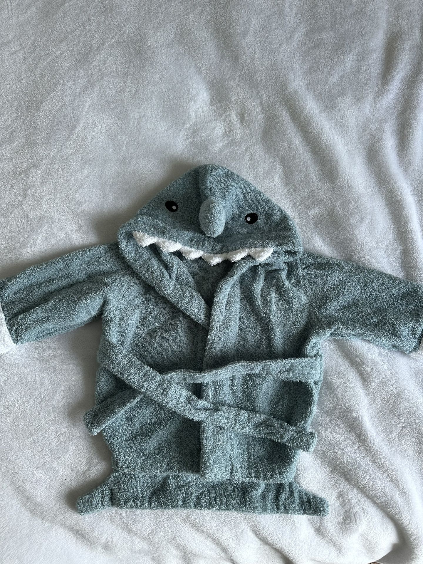Baby Shark Robe 0-6 Months