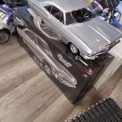 Redcat racing 65 Impala SS RC lowrider $499 March madness special deal