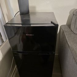 Mini Fridge