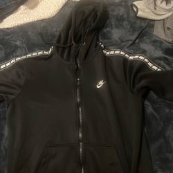 Black Nike Hoodie Size M