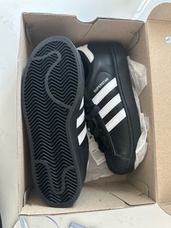 Adidas Superstar Size 7
