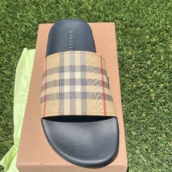 Burberry Slides 