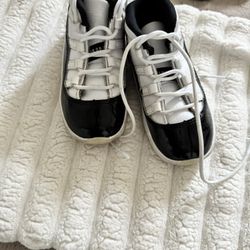 Toddler Boy Jordan’s 8c