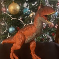 Jurassic World Toys Control ‘N Conquer Carnotaurus