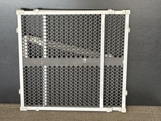 Munchkin Baby Gate Pressure Mount w/ Door Adjustable Pet Gate