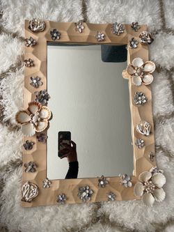 Floral Seashell Mirror