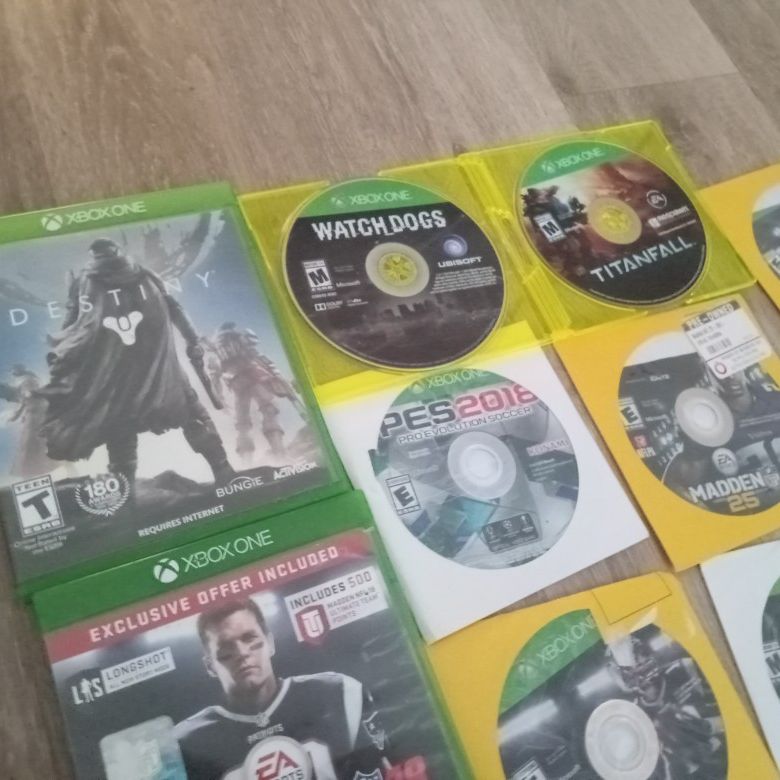 26 XBOX GAMES (PickupOnly)