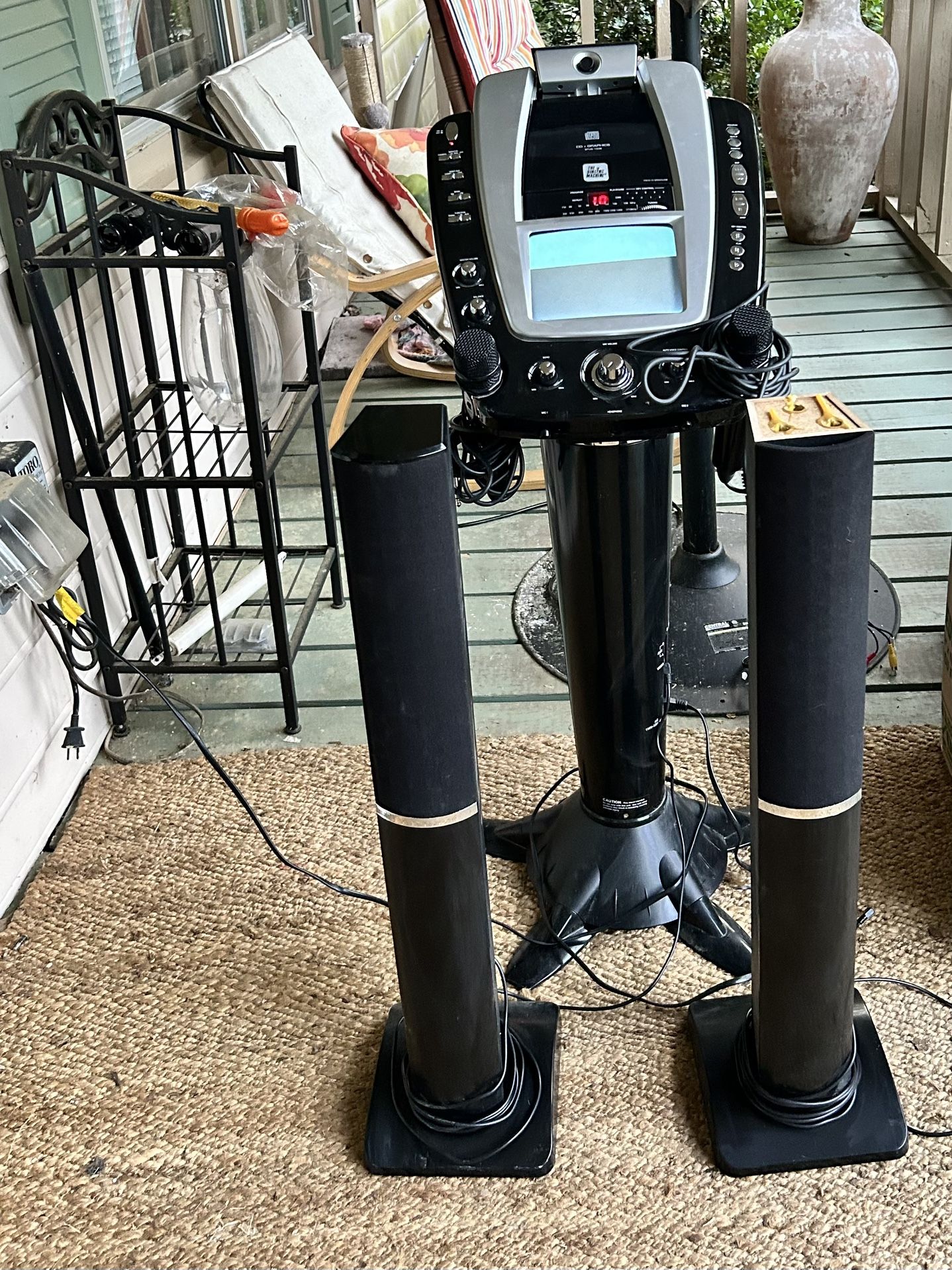 ✨Just In !! ✨Singing Machine STVG-1009 🎤