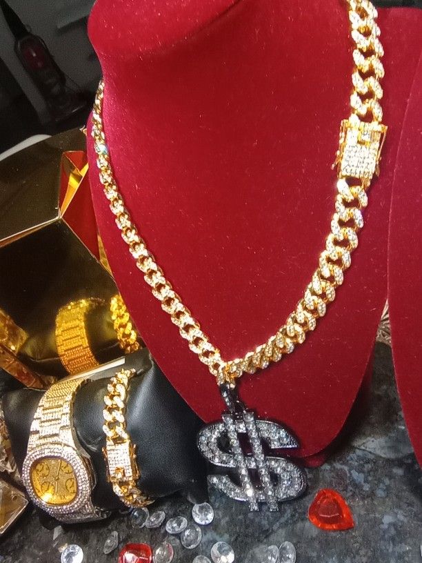 Manifest Money Medallion Black 💲 18 Inch Or 26 Inch Chain Rare Red Rose Yellow Gold Or White Silver