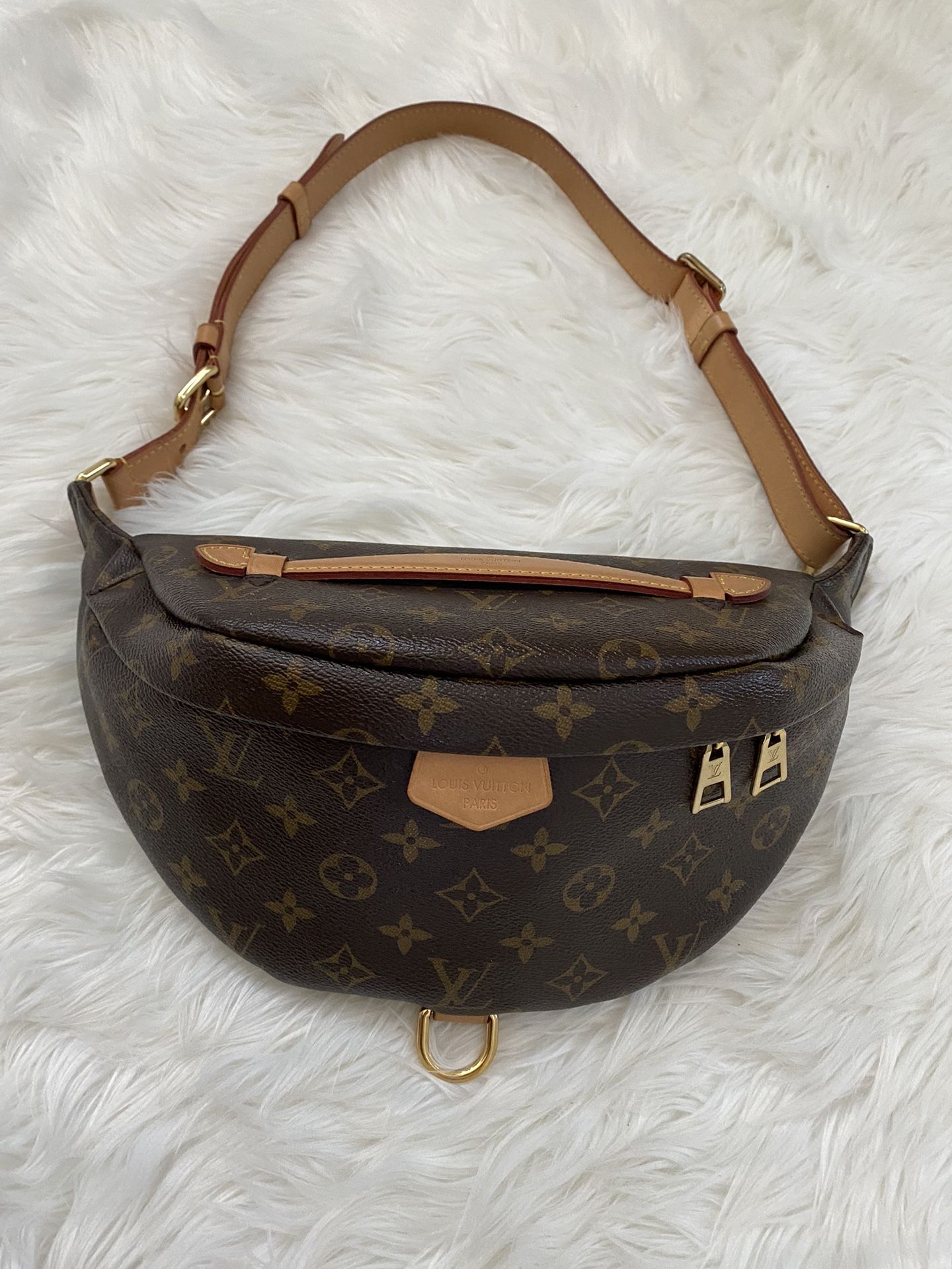 Custom made LV bumbag (authentic lv leather) for Sale in Ewa Beach, HI -  OfferUp