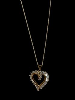 18" thin gold chain w/heart pendant #33134