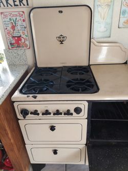 Rare 1920s O'Keefe Merritt Gas Stove