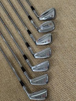 Wilson Ken Venturi Limited Edition SG-202 Iron Set 2,4,5,6,8, PW,SW Stiff Flex Steel Shafts