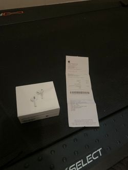 Apple AirPods Wireless Earbuds in Box