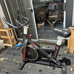 Exercise Bike/Cycling Bike
