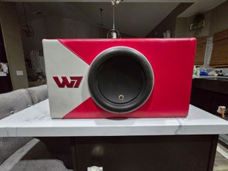 JL Audio 10inch W7 in custom box NEW