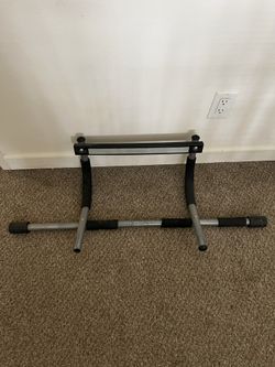 Iron Gym Pull Up Bar