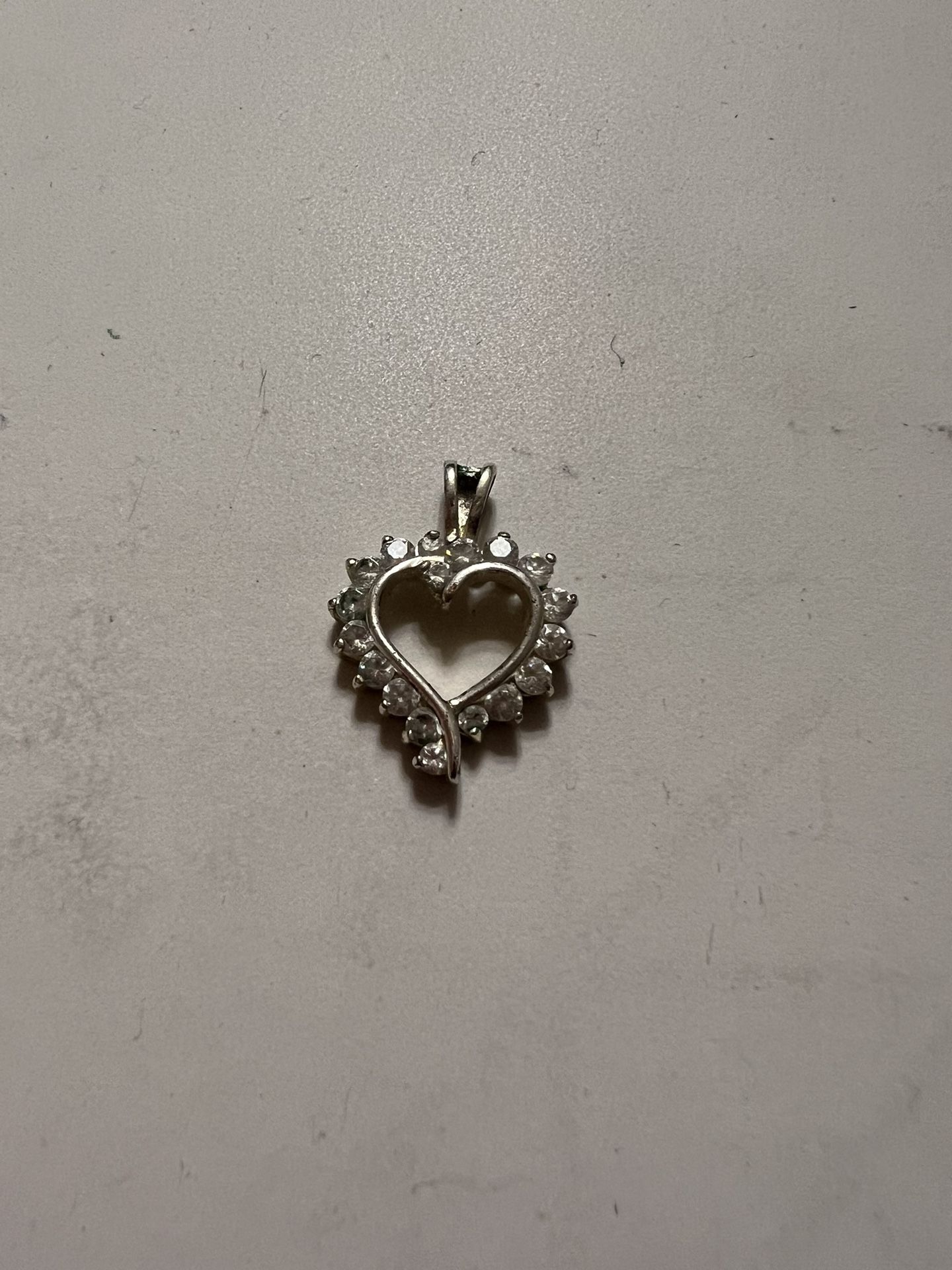 Diamond & White Gold Heart Pendant