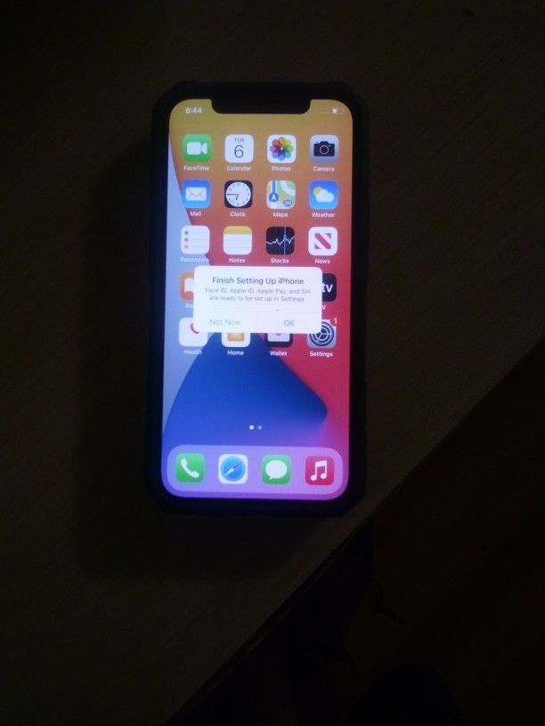 new never used Apple iPhone 12 64GB Verizon