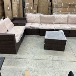 New, 8 Pieces Outdoor Patio Set( Already Assembled 