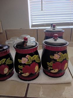Ceramic canisters