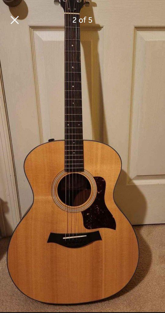Taylor Acoustic Guitar - Model: 114C