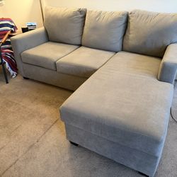 Living Spaces Aramis With Reversible Chaise