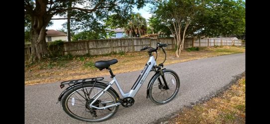 New GoPowerBike GoVelo Ebike Electric Bike with 20 mph Max Speed & 500W Motor | Silver