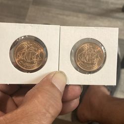 British 1964 uncirculated half pennies 10$ for the pair!