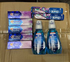Crest Bundle Toothpaste Mouthwash Toothbrush 