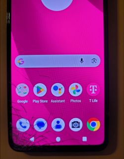 REVVL 7 Pro T-Mobile carrier vrand new just screen is cracked 256 GB see pictures