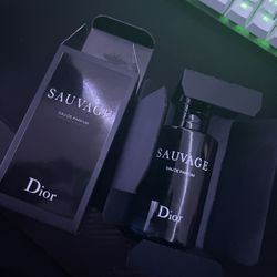 Dior sausage Eau de Parfum 3.4oz