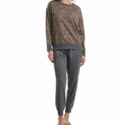 Womens  Pajama Set 2 Pc Set