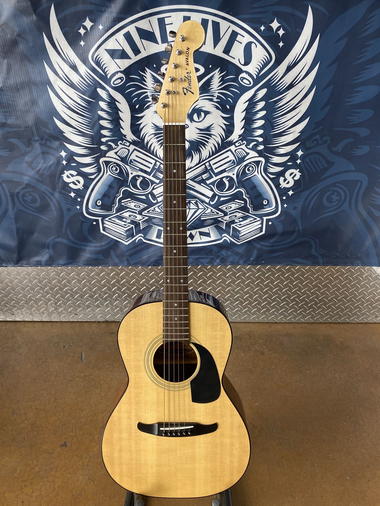 Fender Avalon Acoustic