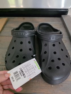 Crocs Men's Size 11 Black Baya Clogs