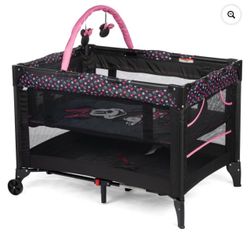 Minnie Mouse play pen