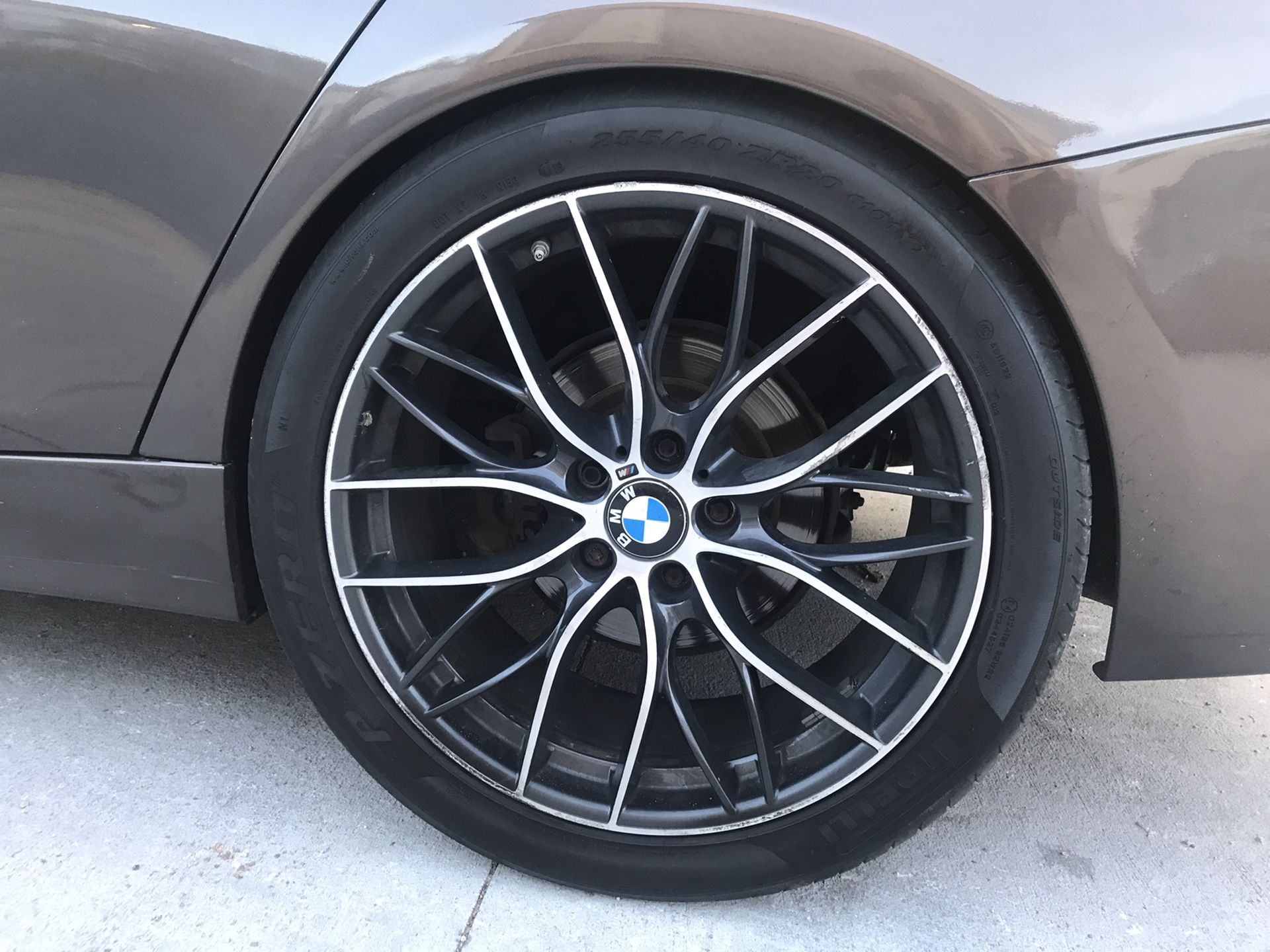 BMW M SERIES RIMS 20’ WITH TIRES