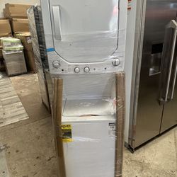 24” GAS WASHER AND DRYER STACKABLE 