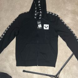 True religion sweater