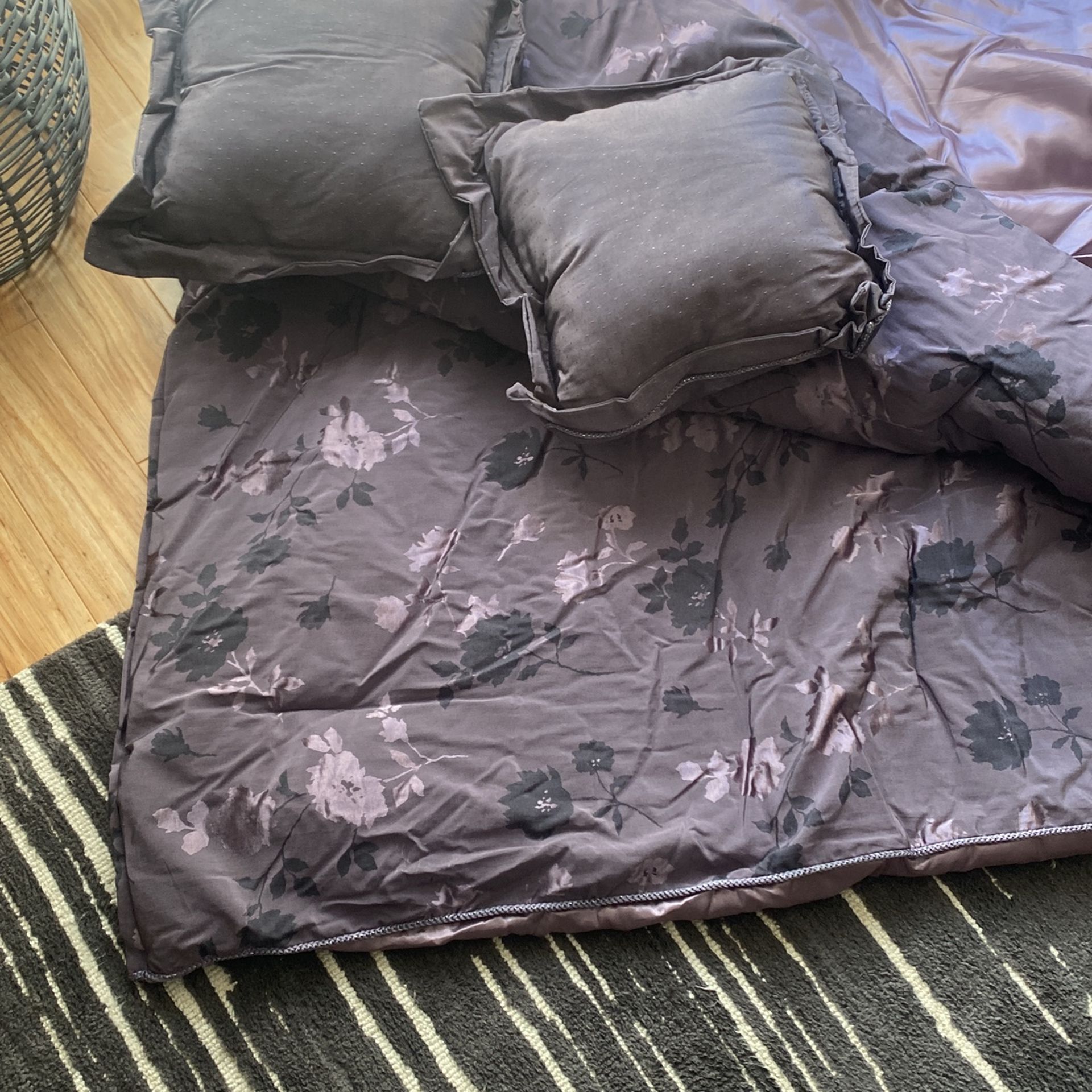 Deep Purple Comforter