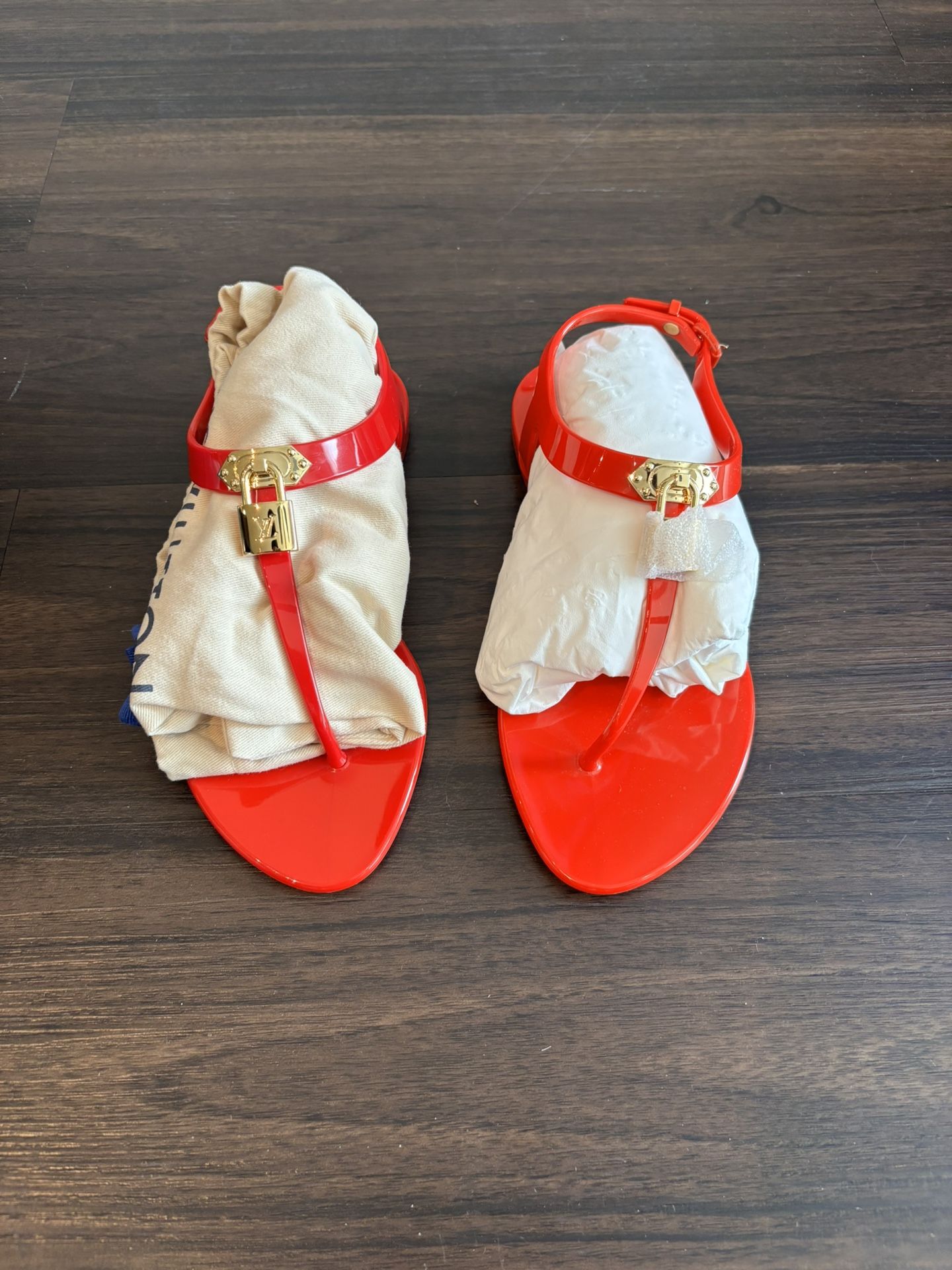 Size 6/36 - Louis Vuitton Red Bikini Flat Sandals