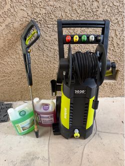 SunJoe Electric Pressure Washer SPX3001 - 2030 PSI - Like New + Extras