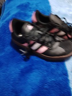 Adidas big kids size 5