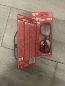 Milwaukee Performance Safety Glasses with Clear Fog-Free Lenses