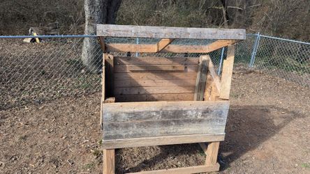 Chicken Brewder Box For Chicks