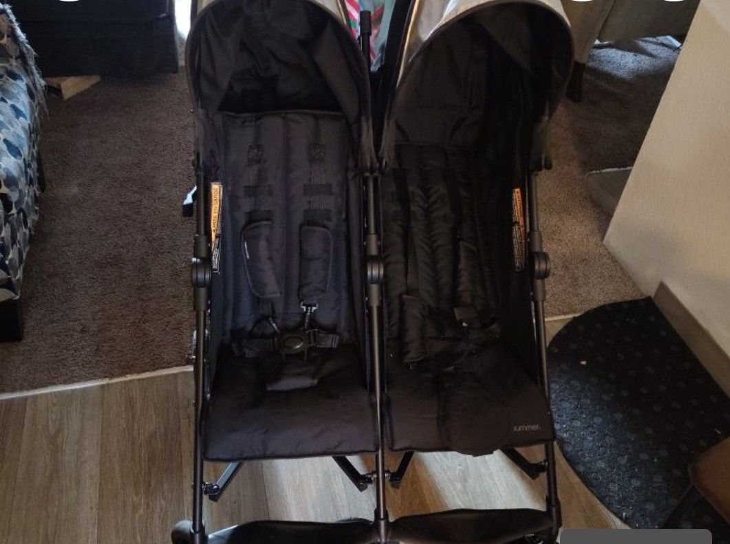 3Dlite. Summer Double Stroller Like New