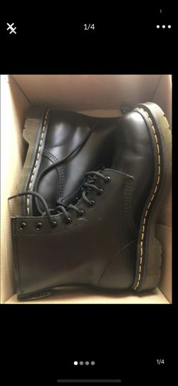 Doc Martins - Size 9