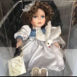 🔵 Beautiful Authentic Baby "Musical" Porcelain Doll  🎶🎵🎶