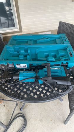 Makita hm1307cb