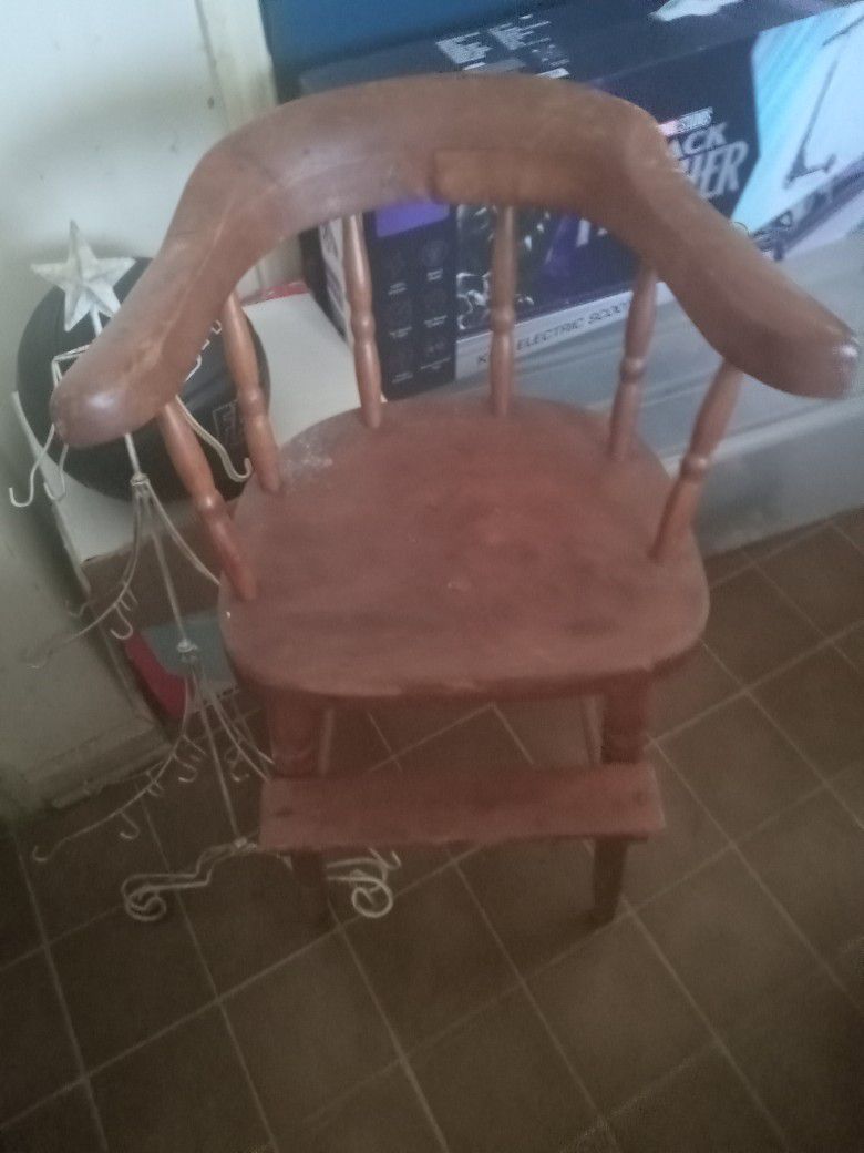 Antique Wood High Chair For Baby Doll